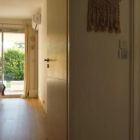 Avec Jardin Et Piscine Apartamento *